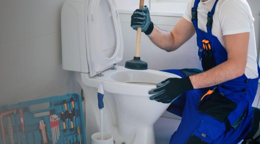 Expert burst pipe repair services in Byron Center, MI